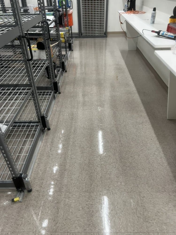 Commercial storeroom VCT floor cleaned and polished